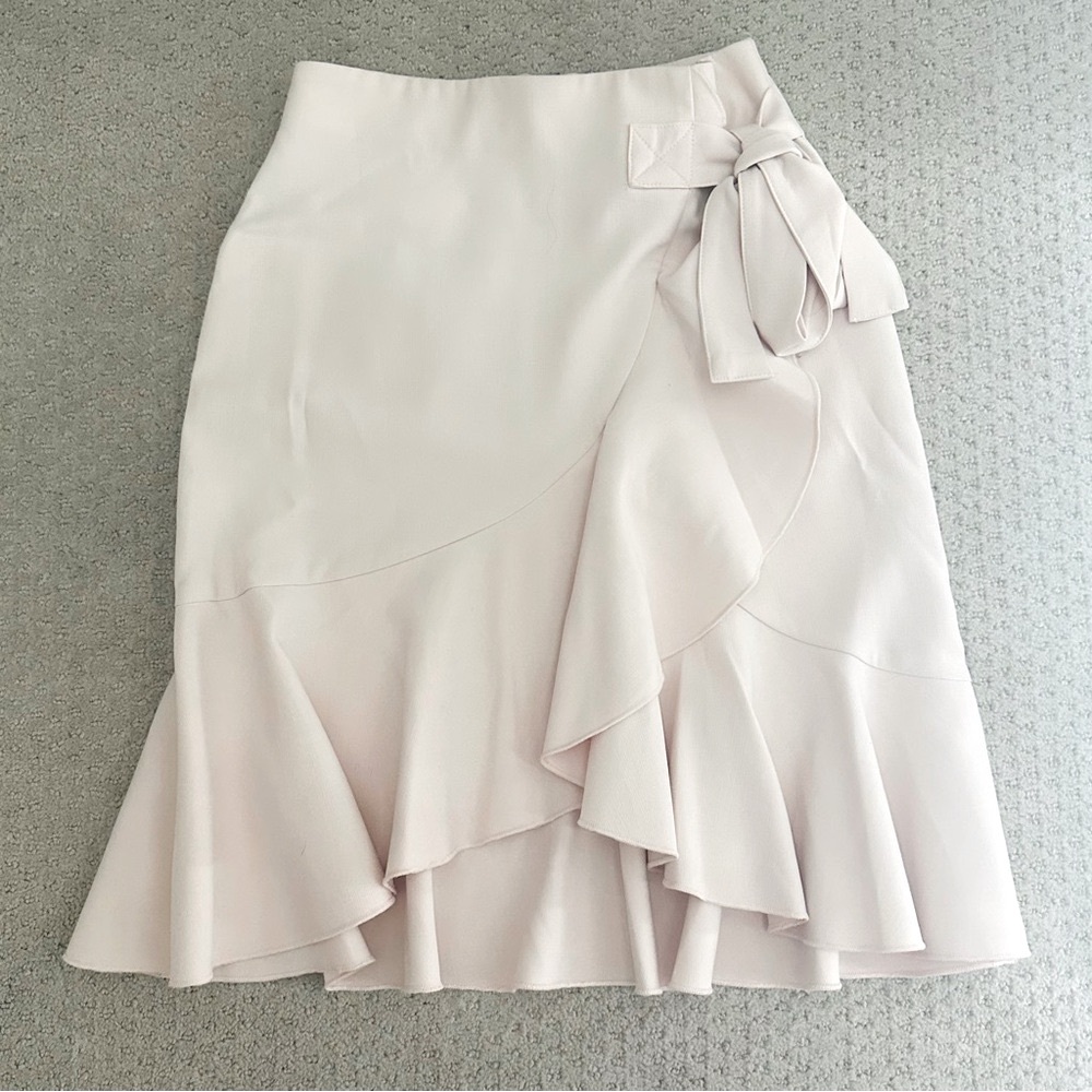 Vintage 2000s Pink Skirt with Ruffle and Bow Details